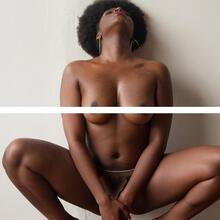  Nude
