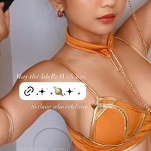  Nude