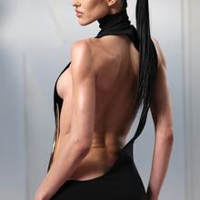  Nude