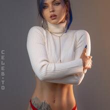  Nude