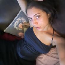  Nude