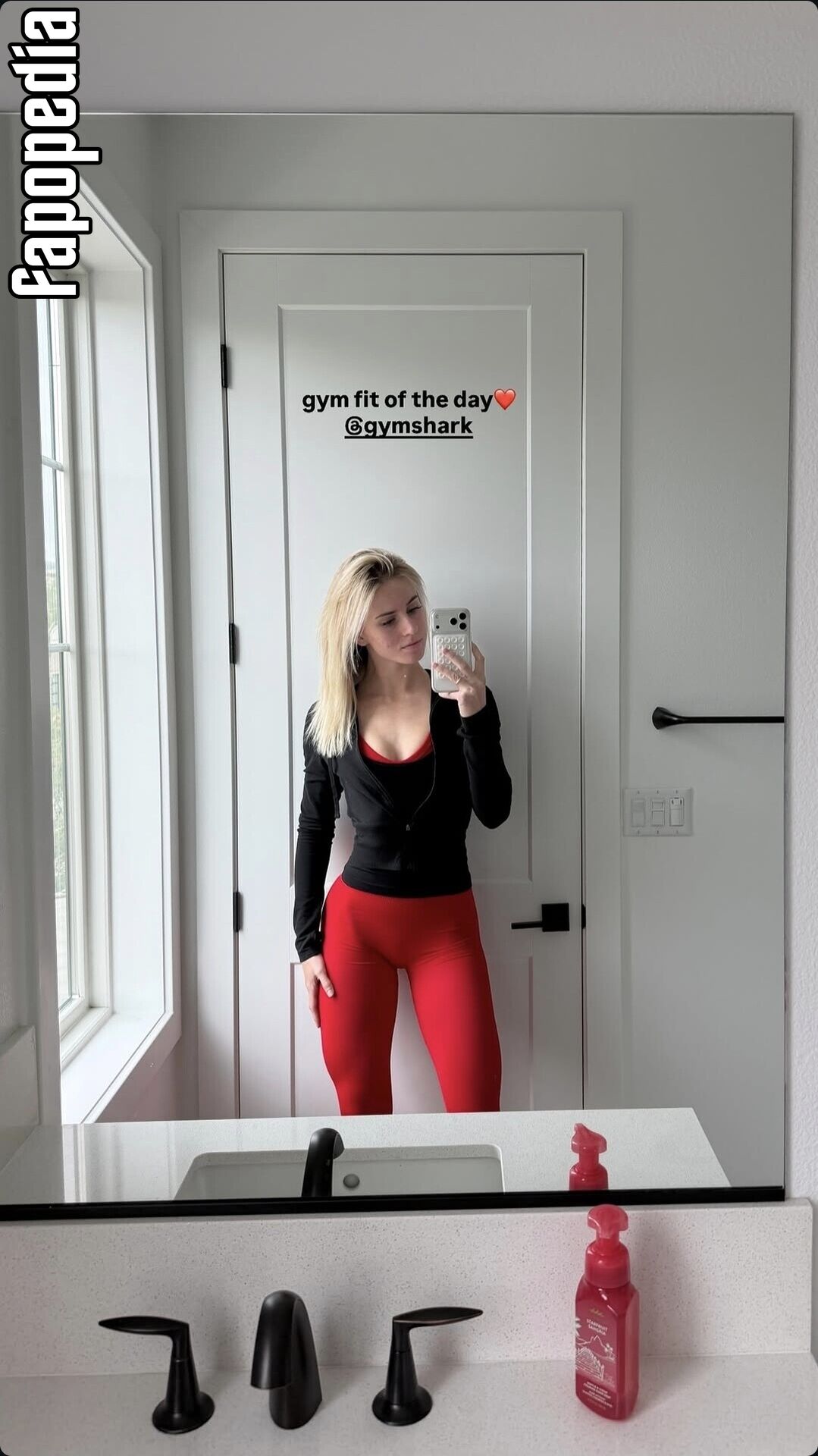 Annabel Lucinda