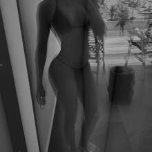  Nude