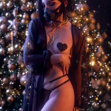  Nude