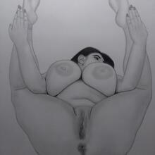  Nude