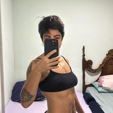  Nude