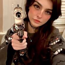  Nude