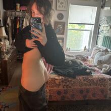  Nude