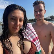  Nude