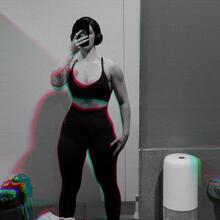  Nude