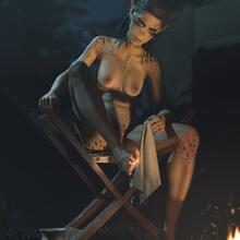  Nude