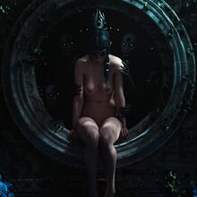  Nude