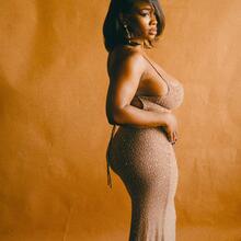  Nude