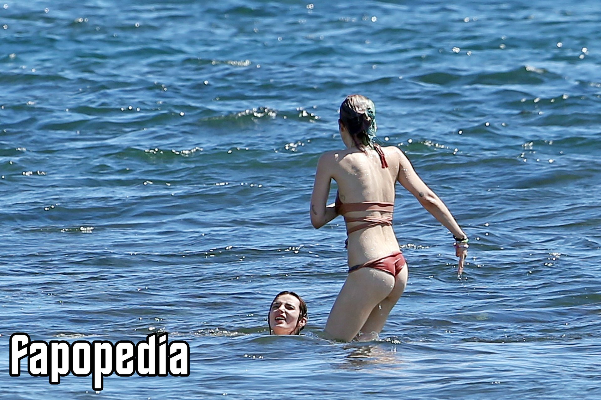 Bella Thorne Nude Leaks