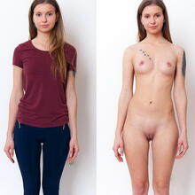  Nude