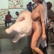  Nude