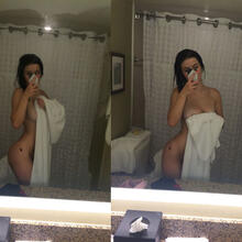  Nude