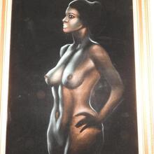  Nude