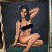  Nude