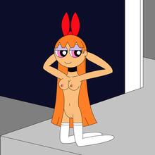  Nude
