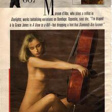  Nude