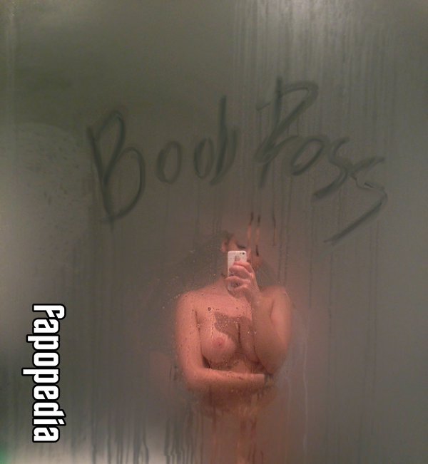 Boobross Nude OnlyFans Leaks