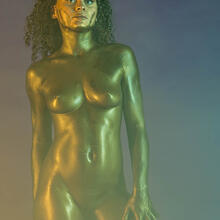  Nude