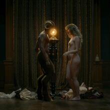  Nude