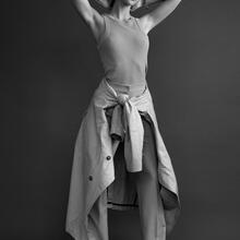  Nude