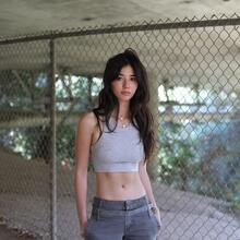  Nude