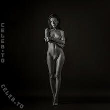  Nude