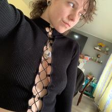  Nude