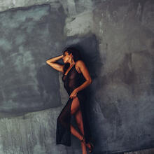 Nude