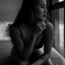  Nude