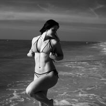  Nude