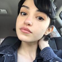  Nude