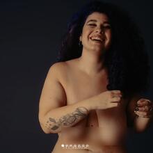  Nude