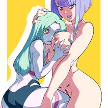  Nude