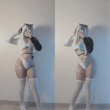 Nude
