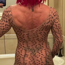  Nude