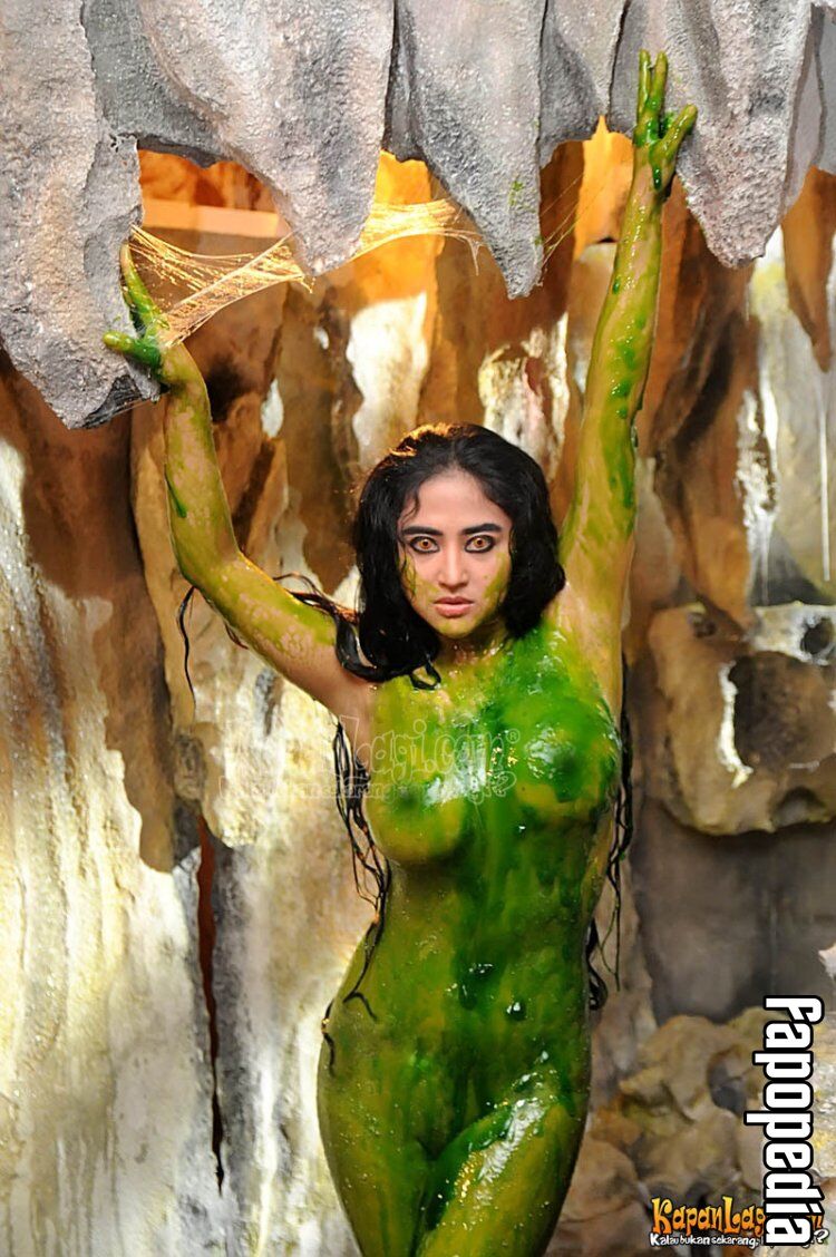 Dewi Persik