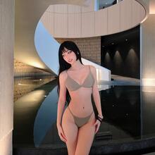  Nude
