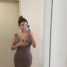  Nude