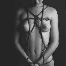  Nude