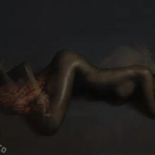  Nude