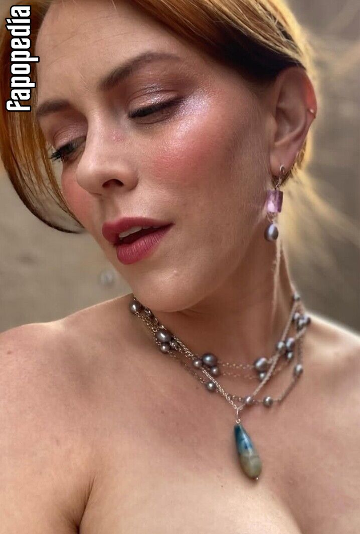 Emily Fleming Nude Leaks