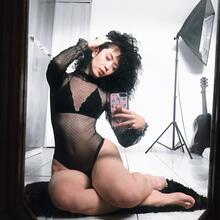  Nude