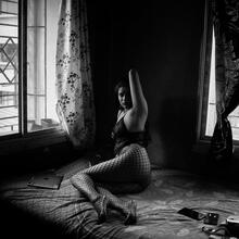  Nude