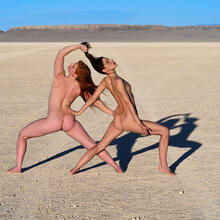  Nude