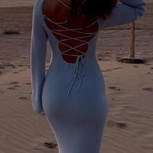  Nude